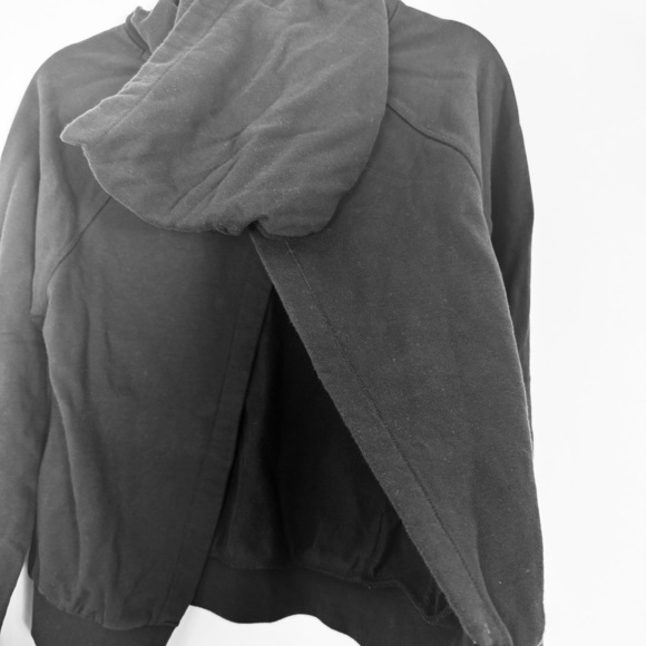 Athleta Women's Criss Cross Back Black Modal Hoodie - Sz Small - Picture 3 of 9